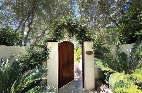 Greenbrae House | Idyllic Retreat with Views, Sunny Gardens & Pool!