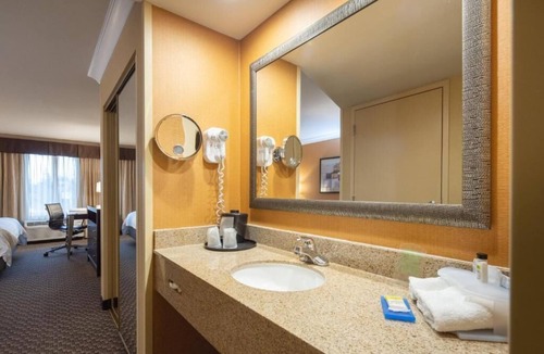 Castro Valley House | Immersed in the heart of Alameda County!
