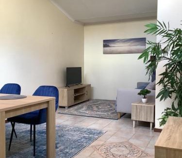 Ladysmith Apartment | Impala Suite -Entire Unit- 2 bedroom with 1 ensuite bathroom