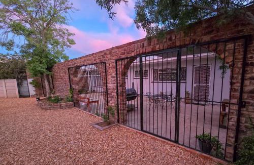 Beaufort West Apartment | Imvelo House