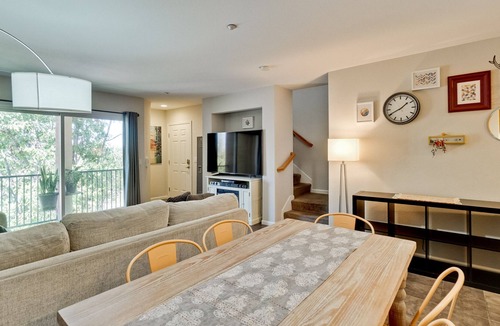 Willow Glen House | In the Center Of It All. Corporate house .