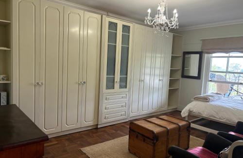 Die Boord House | In the Vine Country Manor Guesthouse