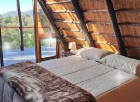 Buffelspoort Ski Chalet | Indabuch