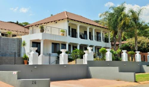 Hartbeespoort Bed & Breakfast | Indlovukazi Guesthouse