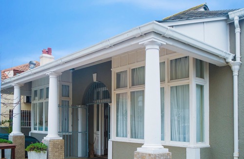 Three Anchor Bay Hotel | Induna Lodge