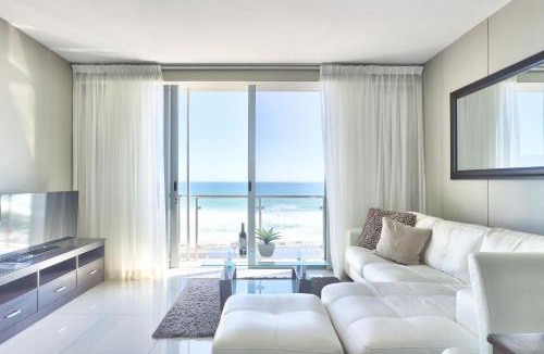 Bloubergstrand Apartment | Infinity Apartments
