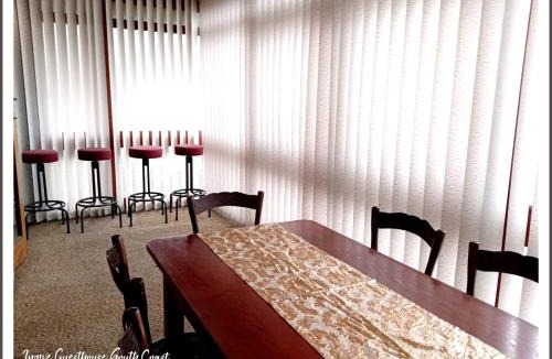 Montclair House | Ingwe Guest House and Self Catering