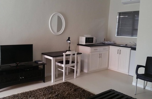 De Aar Bed & Breakfast | Inn Excellence B&B
