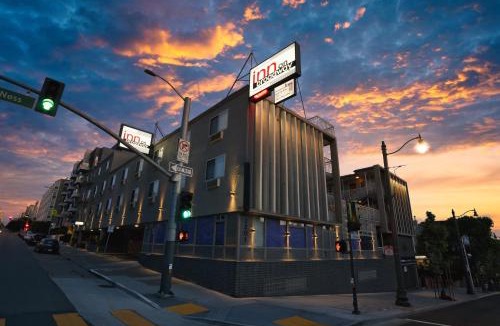 Pacific Heights Hotel | Inn on Broadway