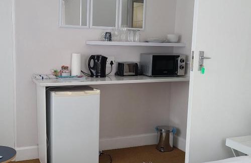 Morningside House | Innes Road Durban Accommodation 2 Bedroom Private Unit A