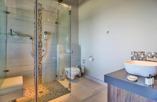 Loerieheuwel Hotel | Intle Boutique Hotel