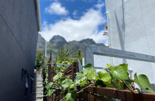Camps Bay Apartment | Inviting 2-Sleeper Retreat U4 !