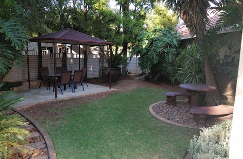 Kempton Park House | Inviting 3-Bed House in Kempton Park