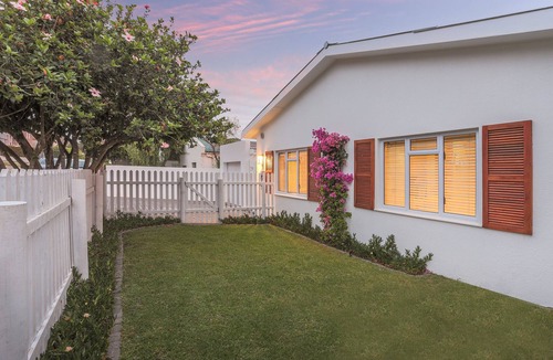 Voelklip House | Inviting holiday home near the beach - Voelklip