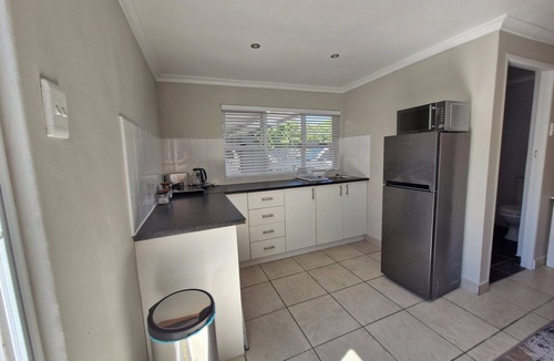 Durbanville Apartment | Ivy Place Studio Apartment