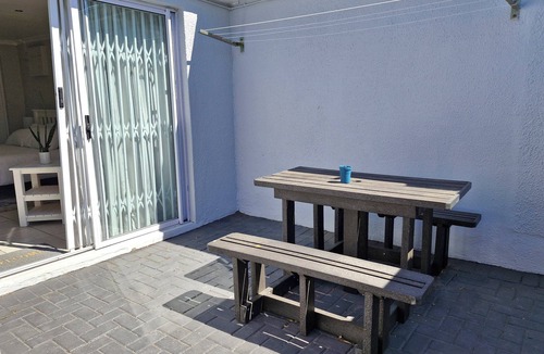 Durbanville Apartment | Ivy Place Studio Apartment