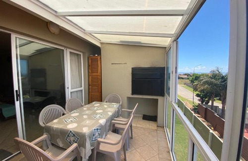 Jeffreys Bay Apartment | J-Bay Getaway