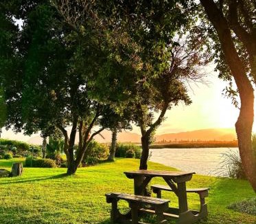 Grassy Park Cabin | Jacana Lodge Zeekoevlei