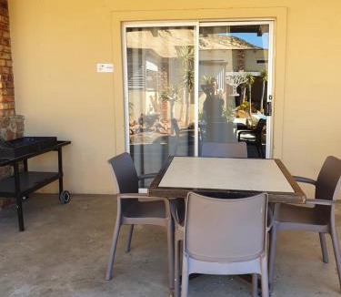 Nama Khoi House | Jakkalswater guest farm