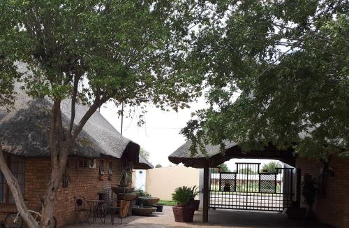 Maquassi Hills House | Jarina Guesthouse