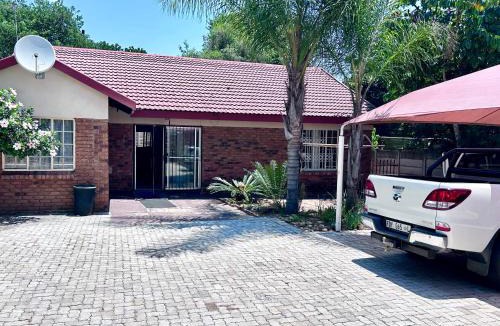 Polokwane Apartment | Jazelle Place - Unit 1