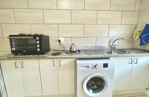 Jeffreys Bay Apartment | JEFFREYS BAY! CLOSE TO POPULAR BLUE FLAG STATUS BEACH!