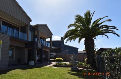 Mossel Bay Bed & Breakfast | JoJo's BnB