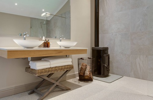 Trawal House | Jordan Wines Luxury Suites