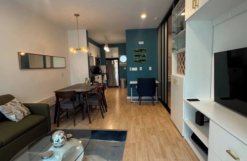 South of Market Condo | Jr 1 BR w/parking & a plunge in Design District
