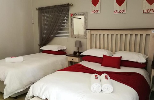Upington House | Kalahari Rus