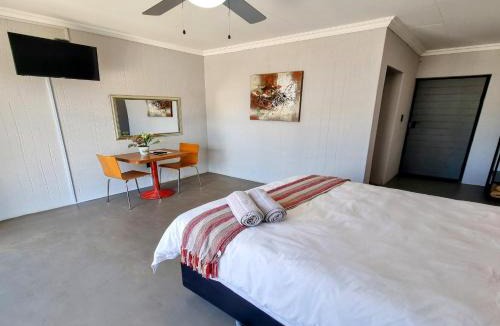 Parys Bed & Breakfast | Kaleaba House on the Riverside