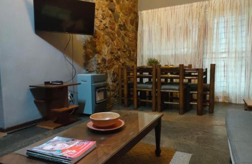 Roodeplaat Apartment | Karee Laagte