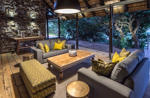 Kenton on Sea Cabin | Kariega Game Reserve - River Lodge
