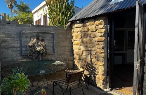 Oudtshoorn Hostel | Karoo Soul