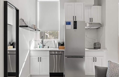 Pacific Heights Apartment | Kasa The Addison San Francisco
