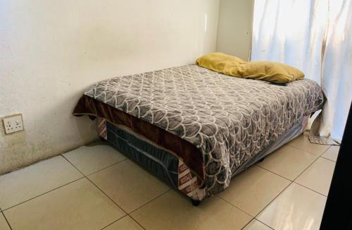 Greater Johannesburg Metropolitan Area Apartment | Kasi Roots Living
