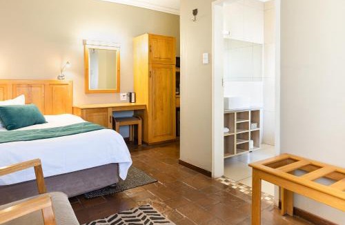 Kathu Hotel | Kathu Gamagara Lodge
