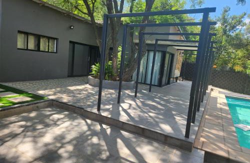 Bayswater Apartment | Katlego
