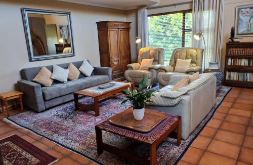 Wilderness House | Kaya Cabhozi at 306-on-HeightsRoad