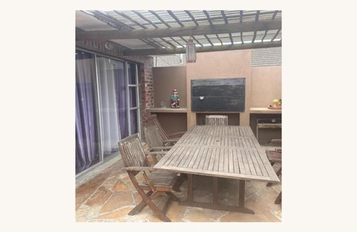 Bloubergstrand Bed & Breakfast | Keadam BnB
