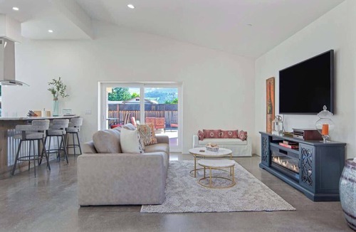 Kenwood House | Kenwood Wine Country Cottage