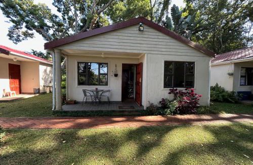 Hillcrest Apartment | Khaled Estate Cottages