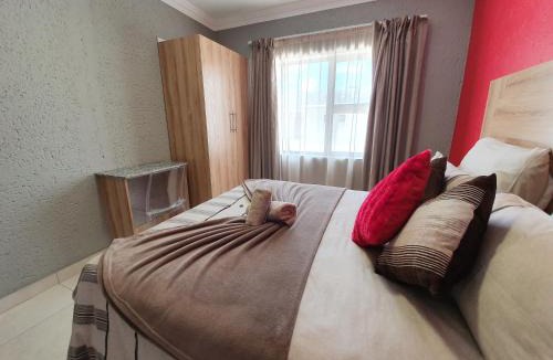 Standerton Bed & Breakfast | Khayalami Hotel - Standerton