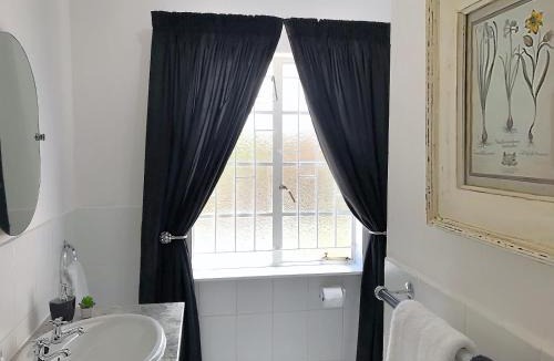 Beaufort West House | Kia Ora Guest House