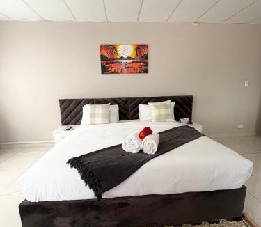 Bedfordview Hostel | Kilimanjaro Lodge Bed & Breakfast