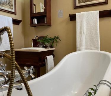 Kimberley Hotel | Kimberley Club Guesthouse