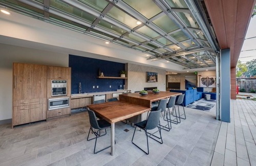 The Crossings Condo | KING BED - Modern FULLY FURNISHED Condo By Stanford & Google - Mountain View CAn