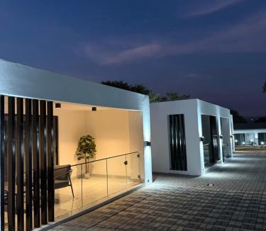 Elias Motsoaledi Cabin | Kingdoms Lodge