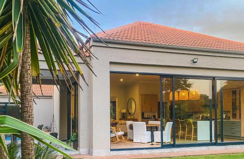Hartbeespoort House | Kingfisher House, Pecanwood Estate, Hartbeespoort