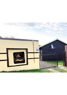 Ermelo House | KINGs' PALACE GUESTHOUSE